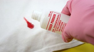 Как правильно отстирать кровь