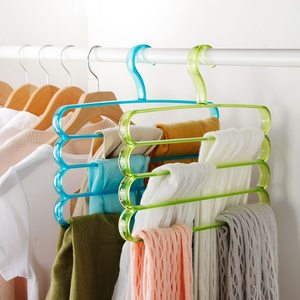Хранение свитеров и футболок в шкафу