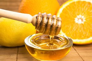 Лимонный сок или жидкий мёд