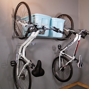 Вариант хранения велосипеда