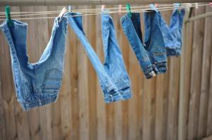 Как правильно сушить джинсы