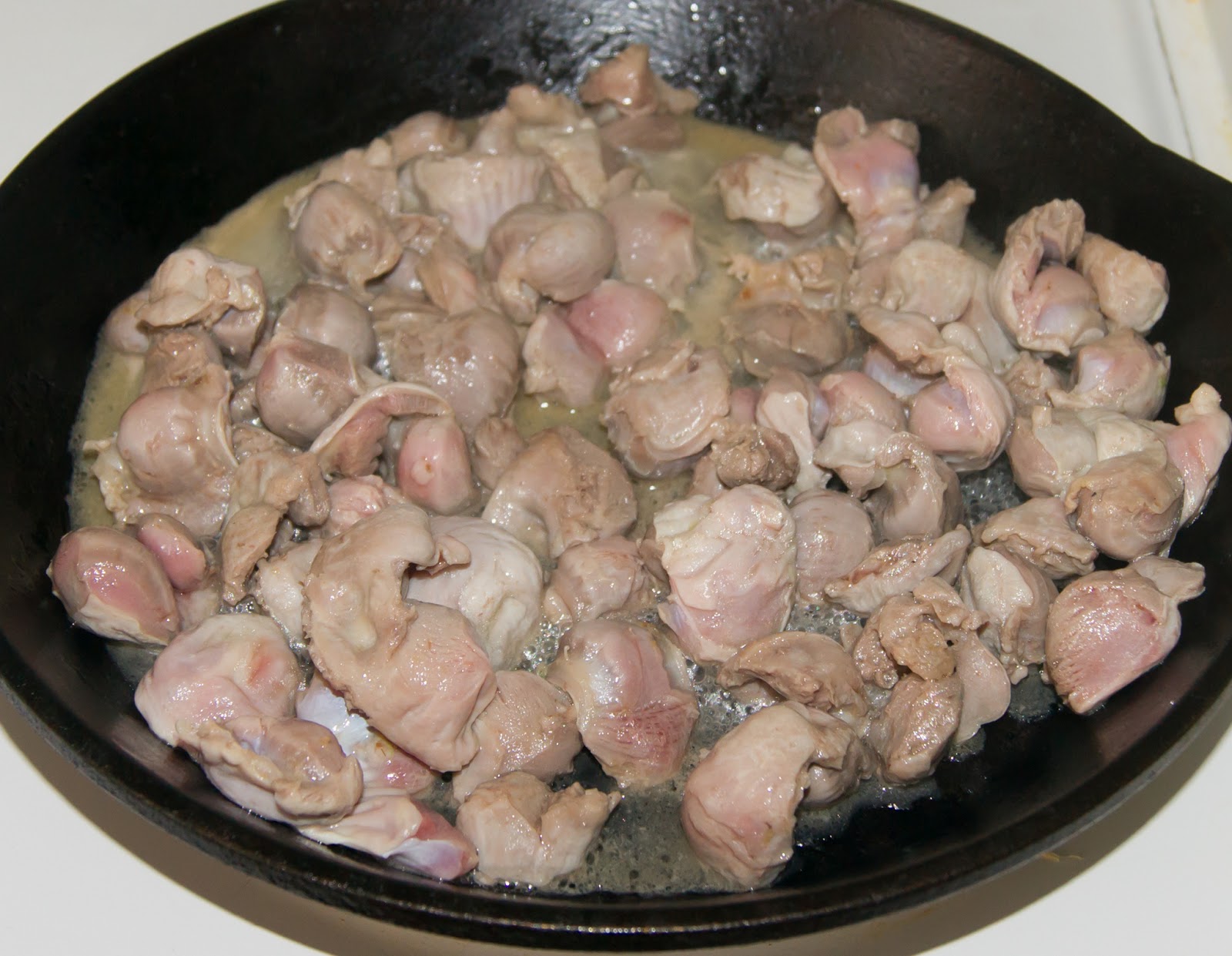 Как вкусно приготовить желудочки куриные на сковороде. Желудочки куриные. Блюда из куриных желудков.