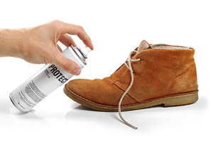Способы чистки замшевой обуви